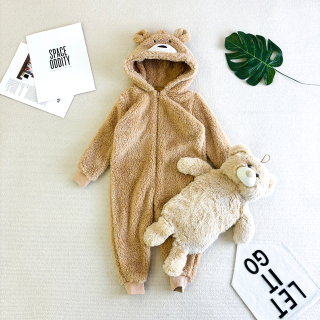 Kigurumi de tecido certificado Oeko-tex de pelúcia com capuz para bebê com tema animal combina com garrafa de água quente morna 